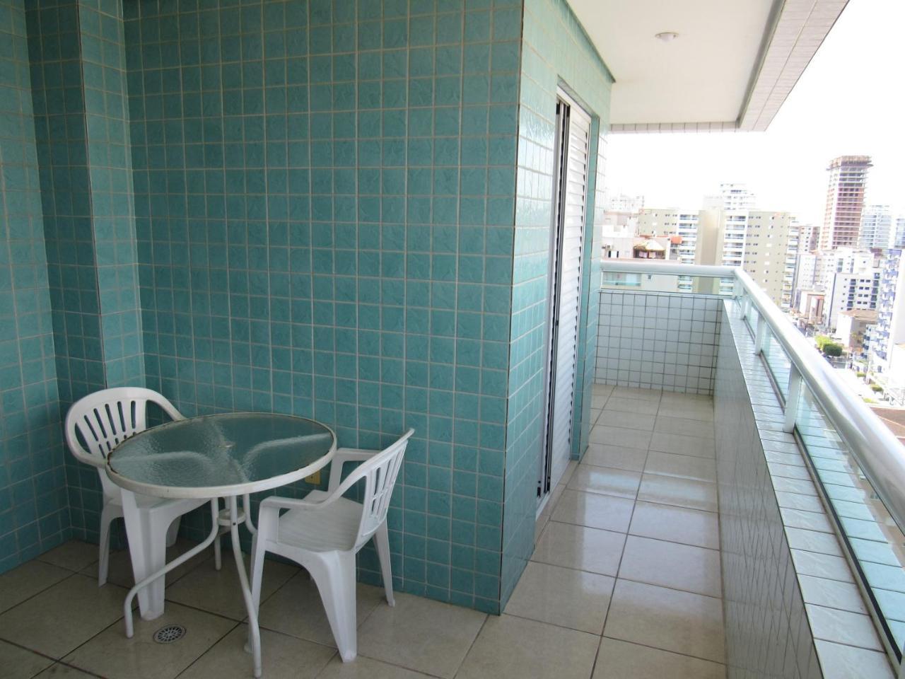 Apartamento No Canto Do Forte, Wi-Fi, Estacionamento Gratuito E Churrasqueira ปรายากรันเด ภายนอก รูปภาพ